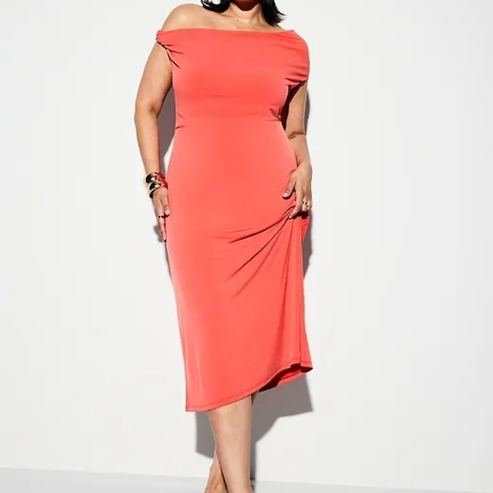 XL • Old Navy • Elegant Coral Off-Shoulder The Occasion One-Shoulder Midi Dress